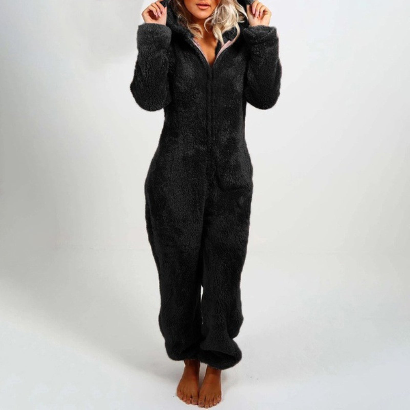 Lorinda - Pyjama d'hiver élégant avec capuche pour femme