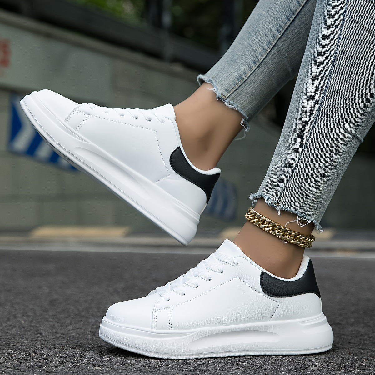 Baskets blanches en cuir pour femme