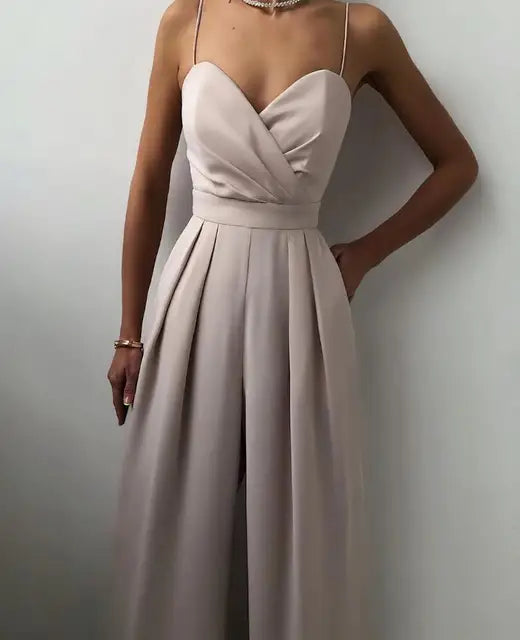 Combinaison élégante sans manches pour femme