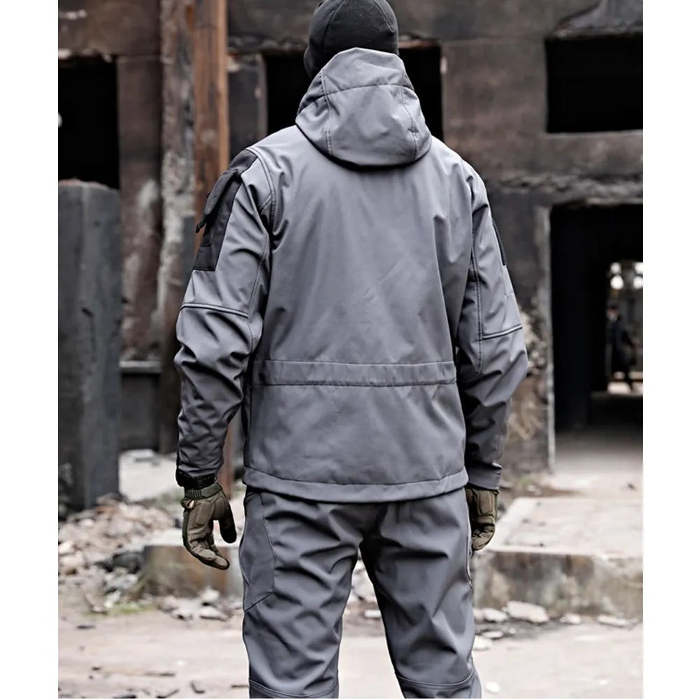 Le nec plus ultra des tenues de plein air pour homme